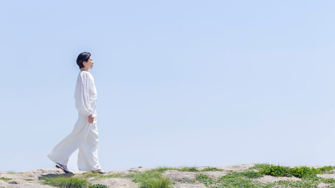 THE OTHER SIDE OF EN